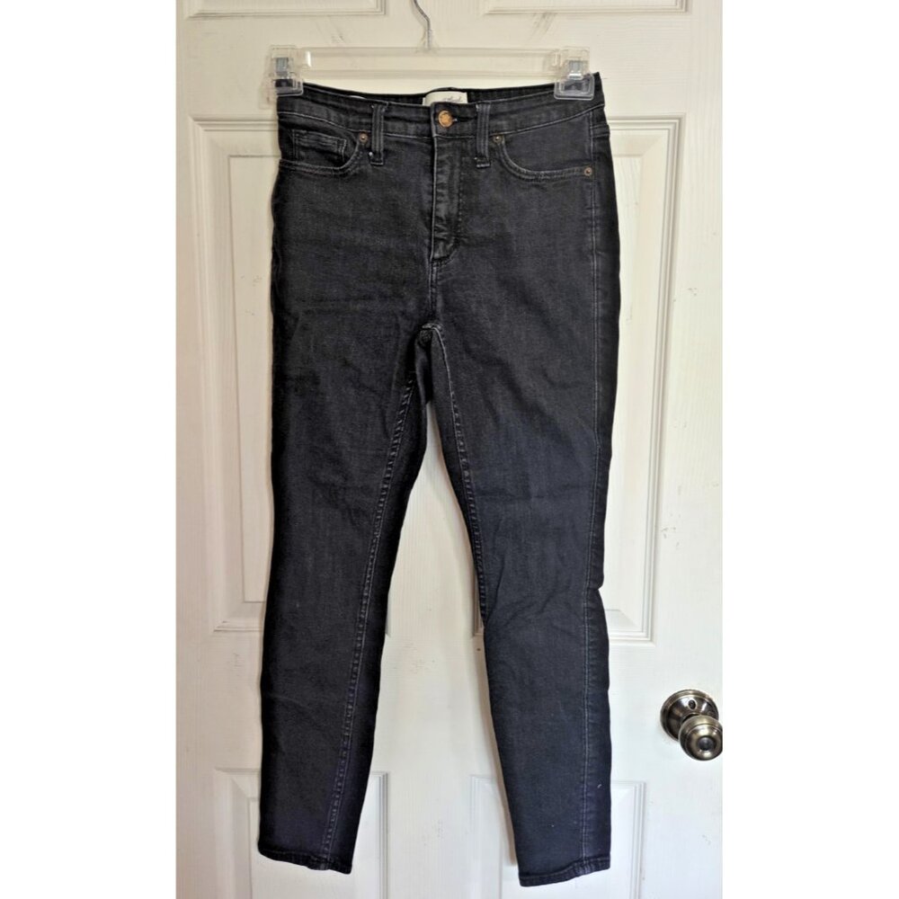 Universal Thread Mid Rise Skinny Women's size 4/27R Black Jeans